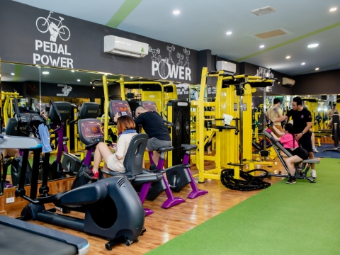 KHÔNG GIAN PHÒNG GYM